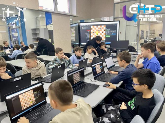 состоялся онлайн-турнир по шахматам