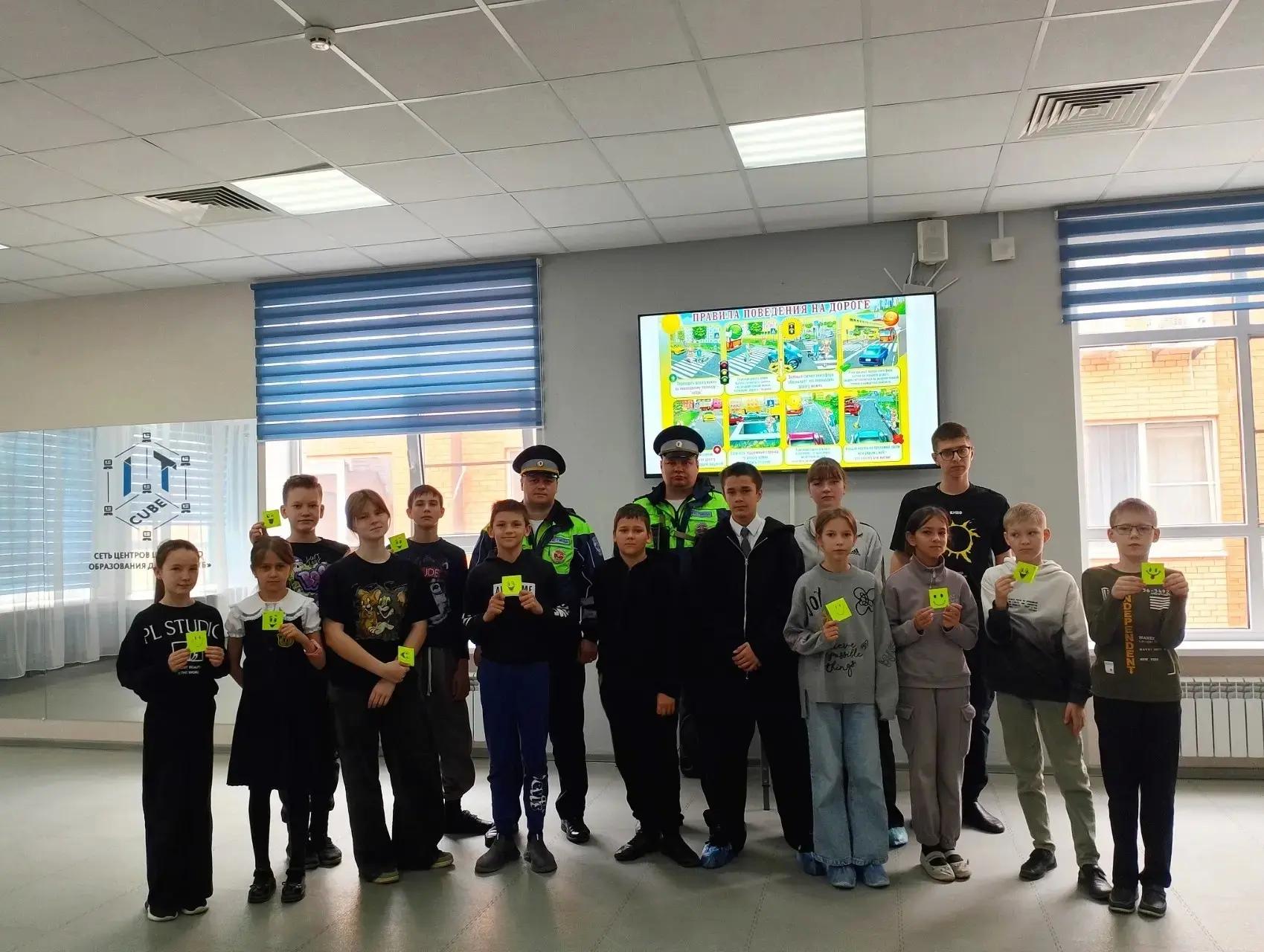 Лекция по ПДД: учимся быть безопасными на дорогах! 