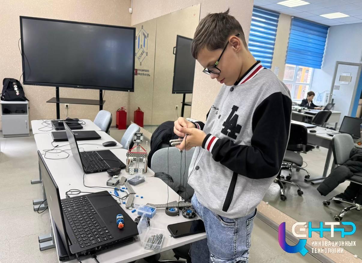 Это не просто игрушки! Как в нашем центре рождаются юные инженеры.
